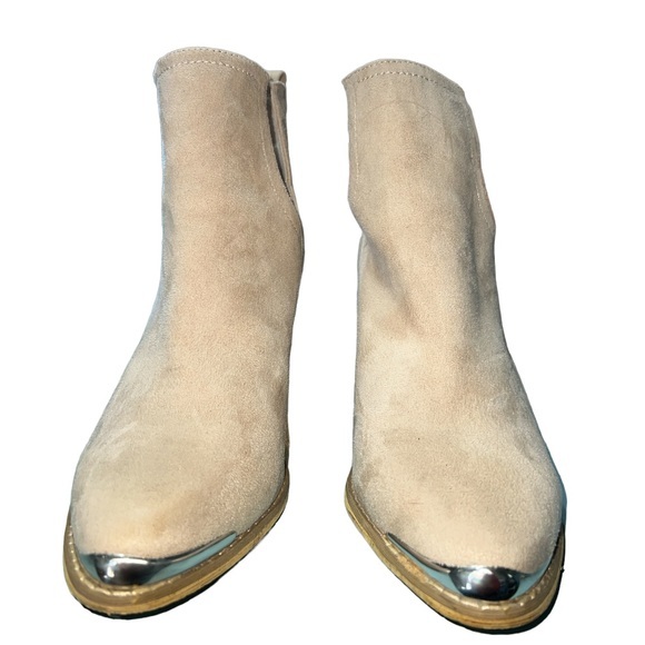 Miim Nude Tess Cutout Bootie‎ Size 10 Silver Accents - Picture 1 of 10